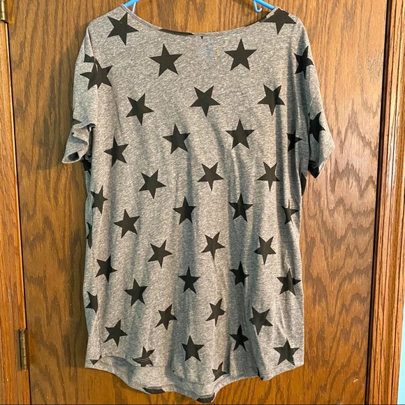 Star print gray T-Shirt - Picture 3 of 6